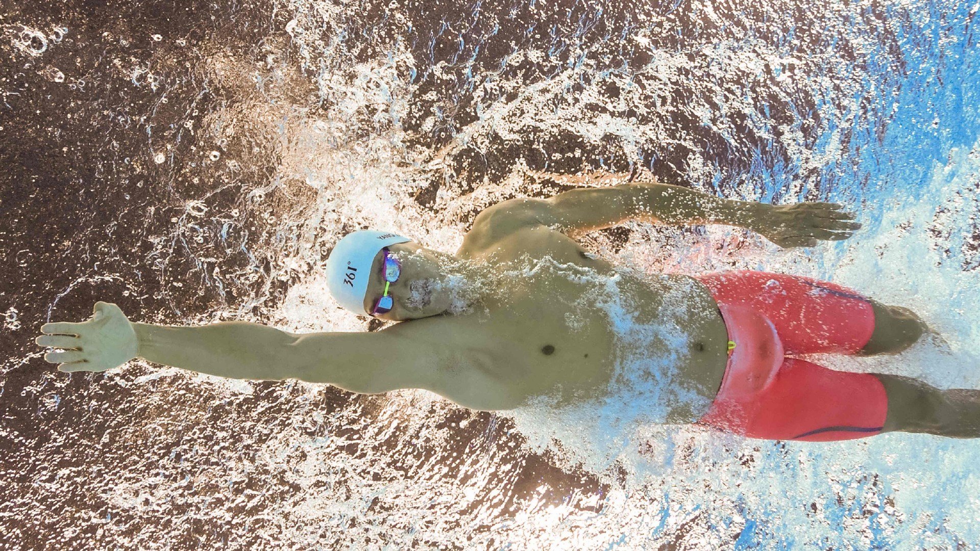 安德森加盟传闻推动曼联冬窗节奏加快，曼联安德森去哪里了